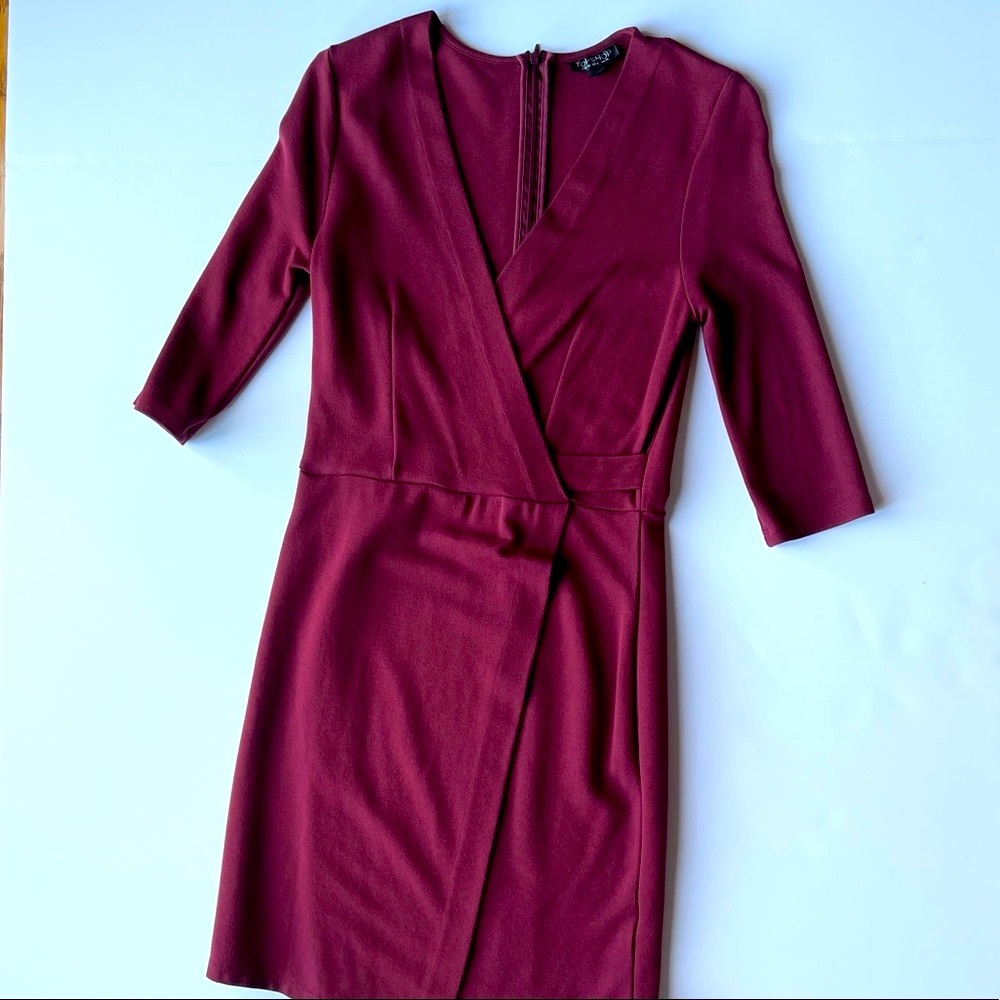 TOPSHOP WRAP STYLE DRESS WITH 3/4 SLEEVES